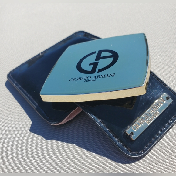 Giorgio Armani Compact Cosmetic Mirror with Black Case. Condition Is Used - Picture 7 of 14